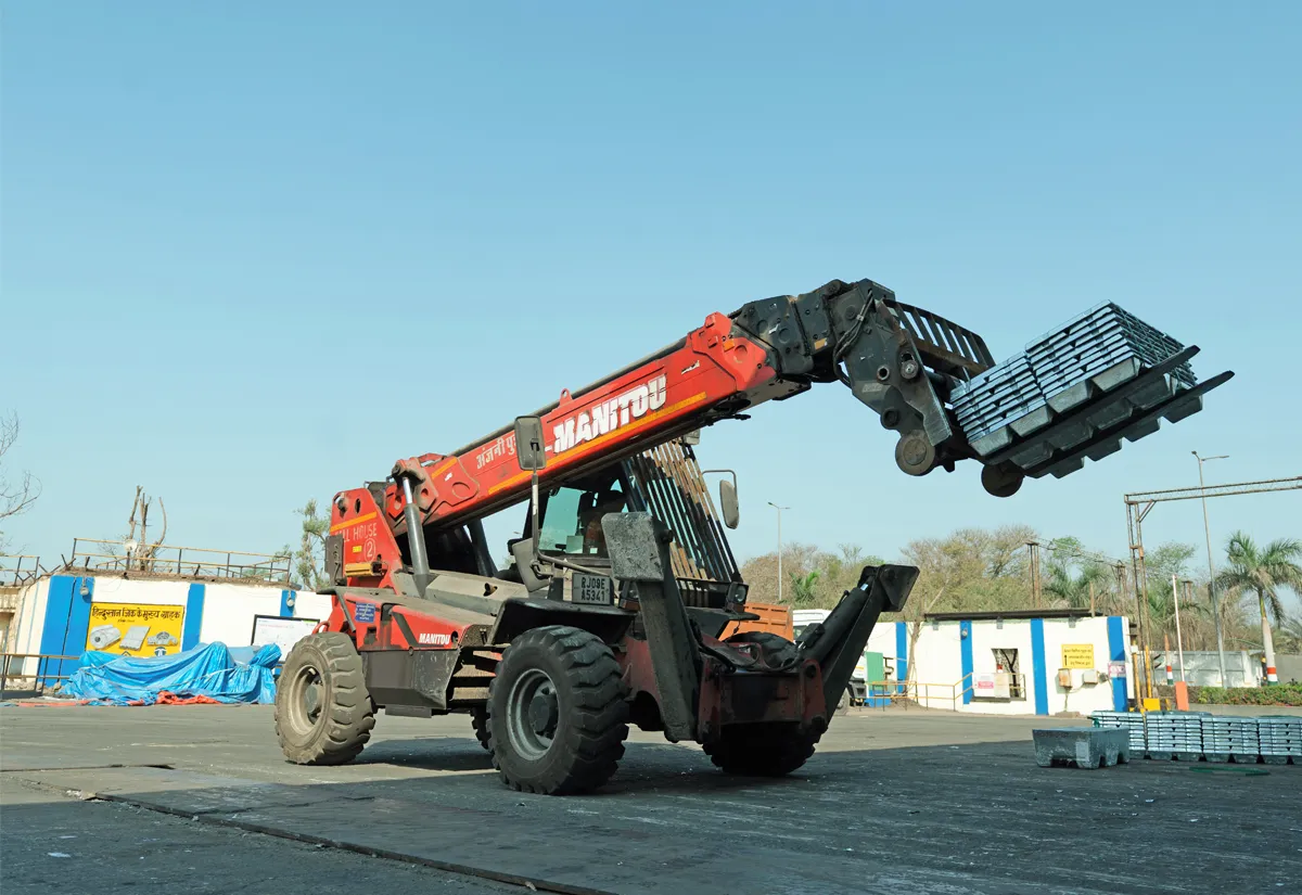 Telehandler lifting metal ingots at a Hindustan Zinc site